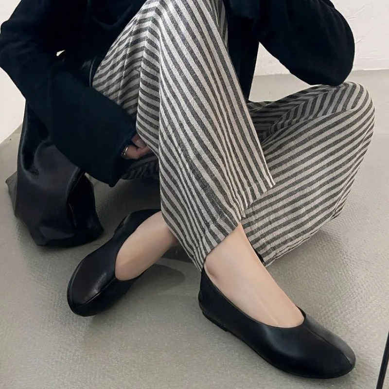 2026 Spring New Women's Burgun - огляд і ціна Leather Work Flats Women