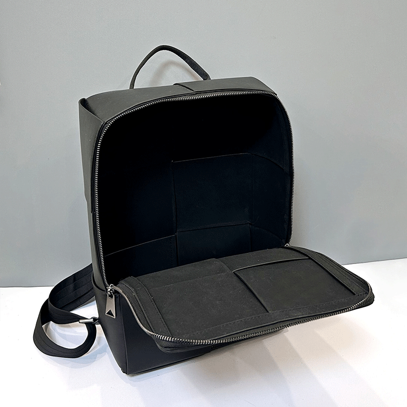 Fashionable Large Capacity Lea - огляд і ціна Leather Work Backpack